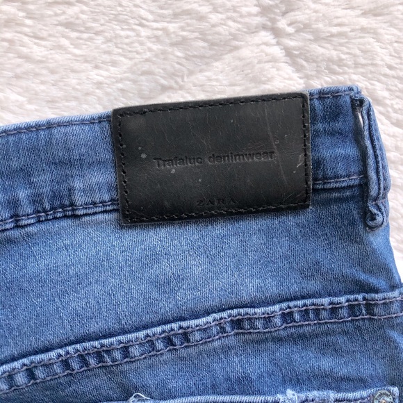 ZARA Trafaluc High Waisted Distressed Jeans - Picture 3 of 4